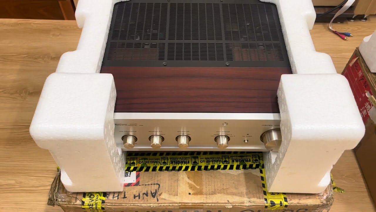 Luxman pre ampli CL-38 v&agrave; CL-360 th&ugrave;ng xốp tuyệt đẹp h&agrave;ng hiếm đ&aacute;ng sưu tầm