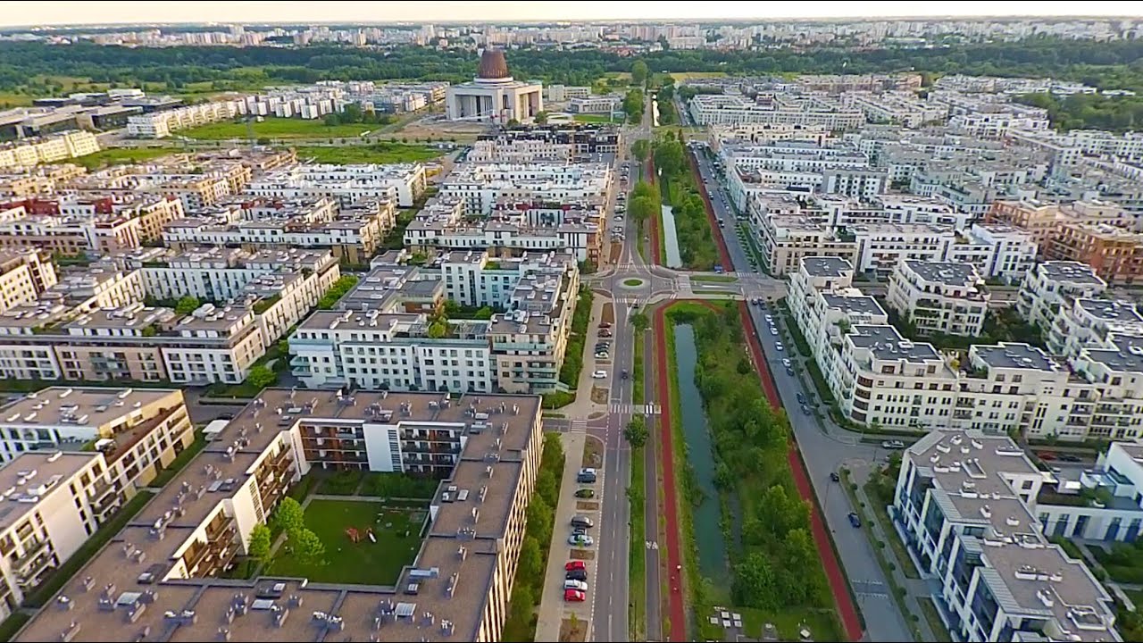 Miasteczko Wilan&oacute;w - ul. Klimczaka - park linearny