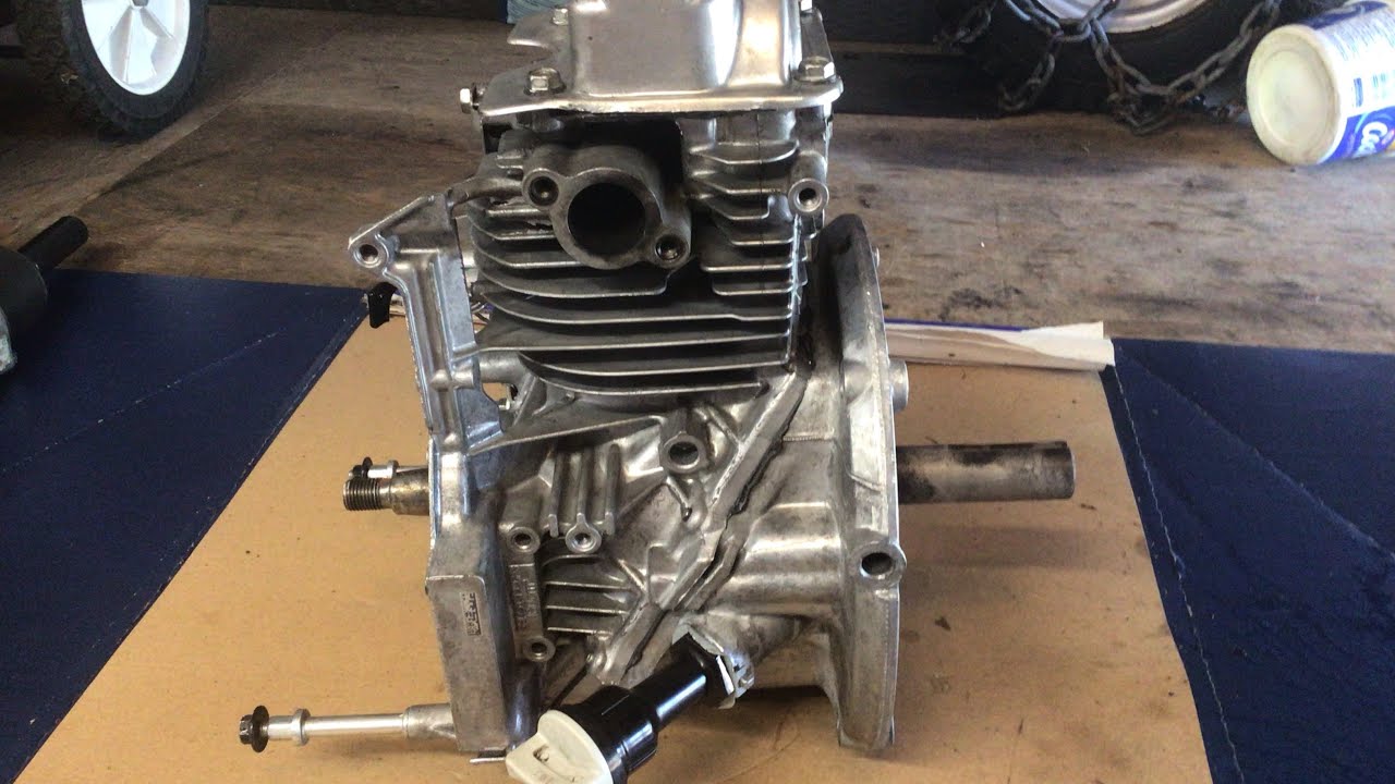 Honda GCV160 lawn mower engine burning oil (smoking)