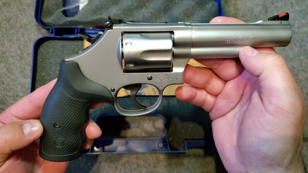 Револьвер Smith & Wesson Model 66-8 .357 Magnum