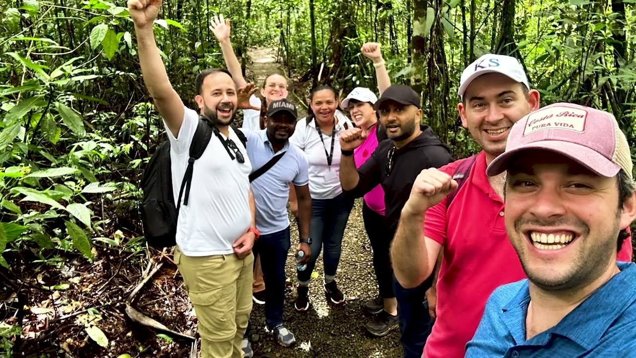 Kellogg-Schulich Executive MBA Making a Difference (Costa Rica)
