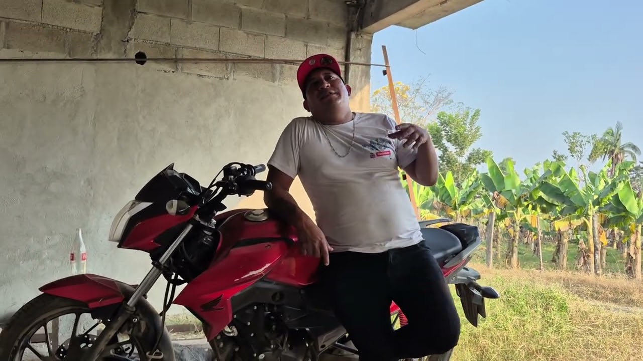 MARVIN LLORANDO 😭😭 DICE Q PASO CON JUCHO A AQUI ESTA LA VERDAD 