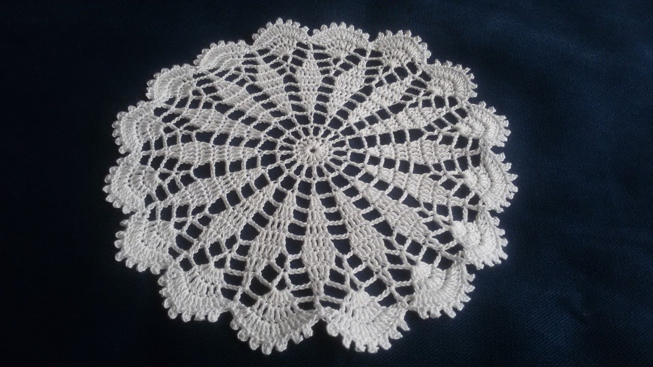 Serwetka "Asia" 21cm średnicy - Szydełko