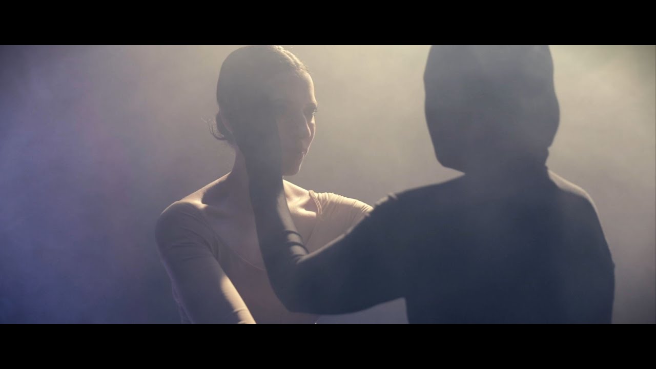 Caroline Kreutzberger  -  Can You Feel The Love