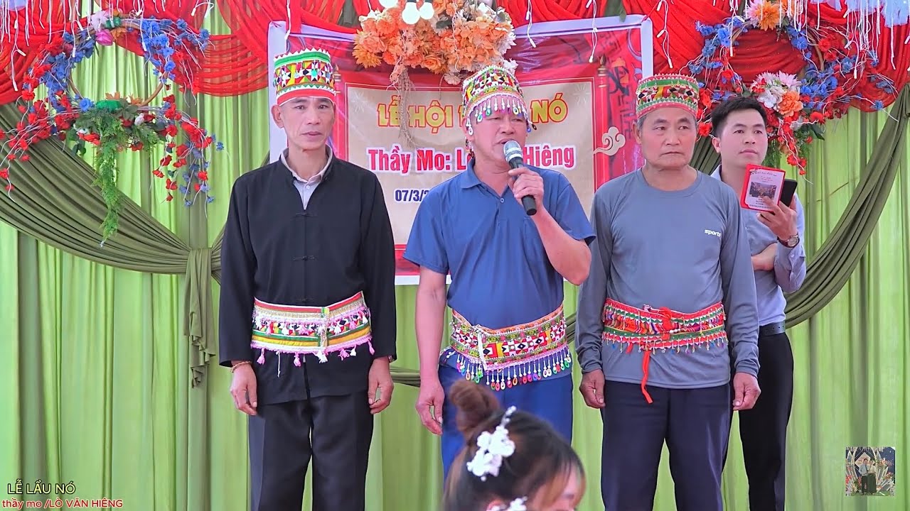 Toàn cảnh và công việc chuẩn bị lễ lẩu nó thầy mo/ LÒ VĂN HIÊNG bản Púng Khương xã huổi một -SL