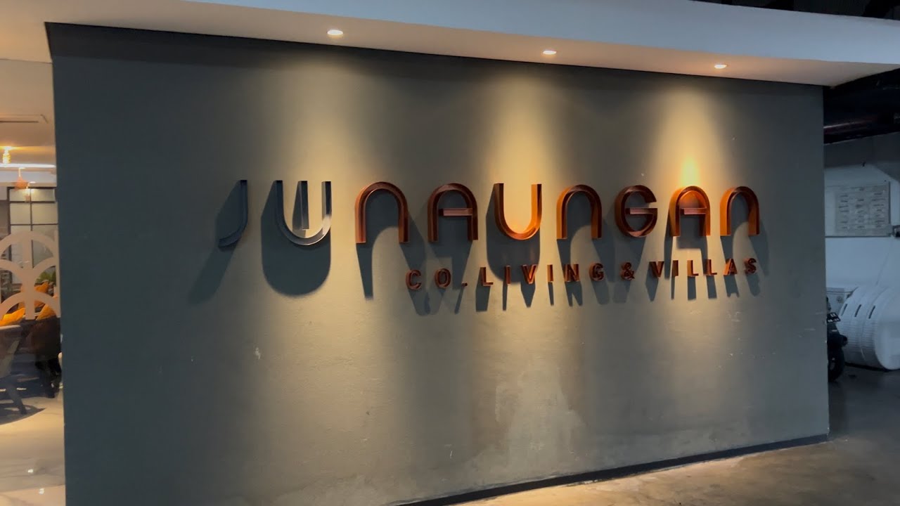 JW Naungan Hotel | Solo
