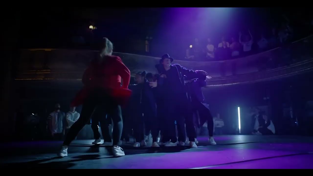 when that girl knows how to dance