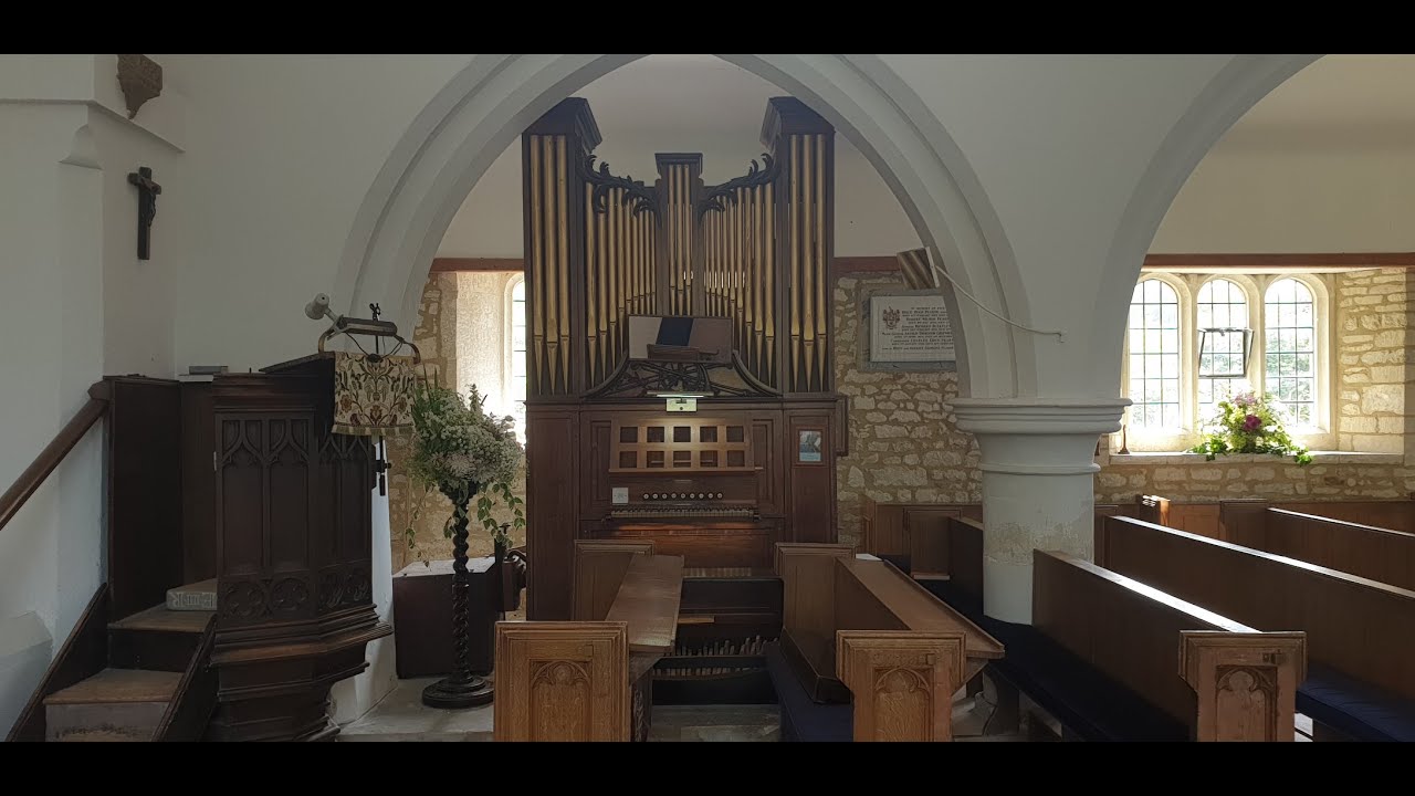 Heddington, St Andrews - The Organ