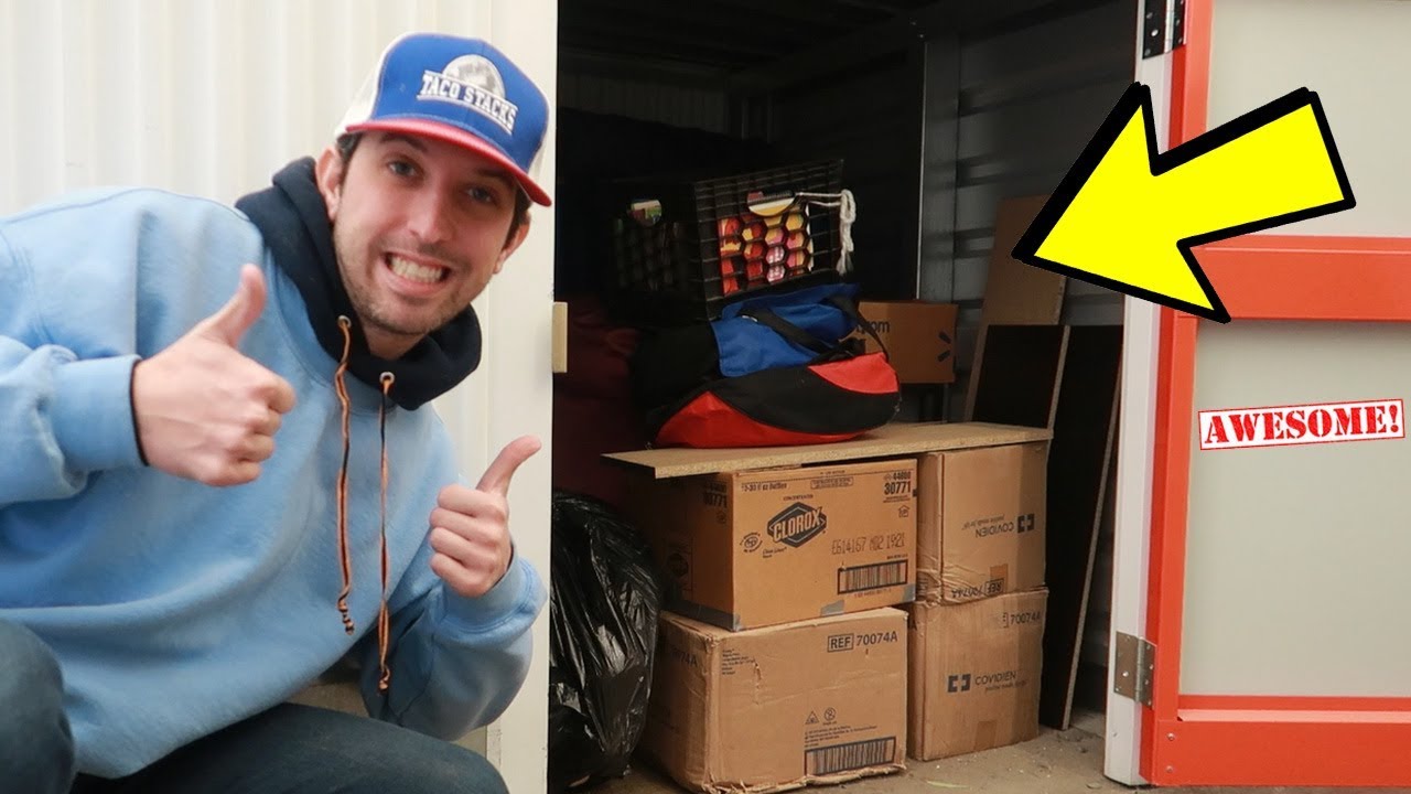 I BOUGHT An ABANDONED Storage Unit - Whats Inside?!