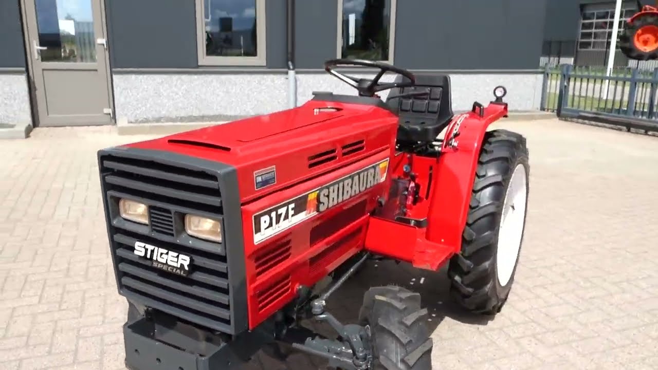 Shibaura P17F 4wd / 604 Draaiuren / Lagenokbanden