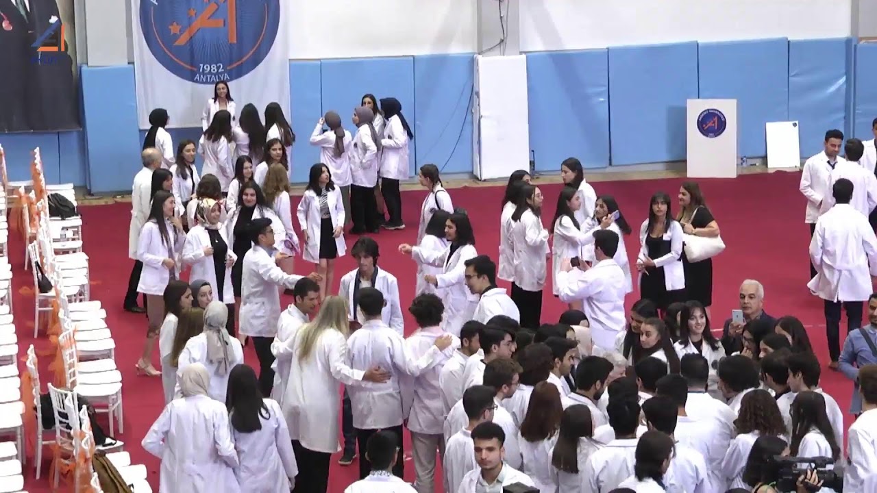 Akdeniz Üniversitesi Tıp Fakültesi Beyaz Önlük Giyme Töreni