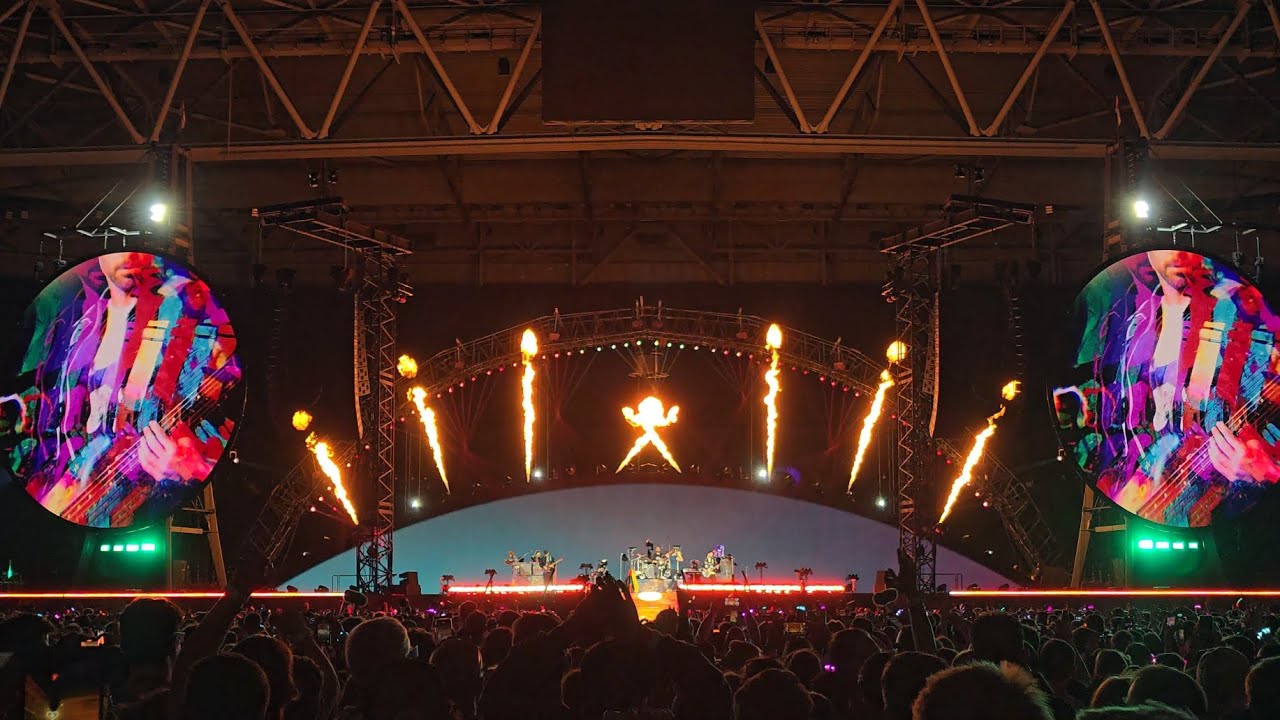 Coldplay Düsseldorf July 21, 2024 GOOD FEELiNGS
