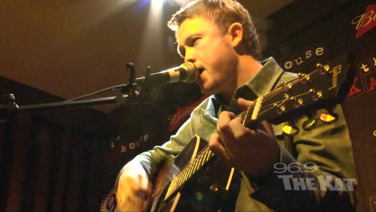 Bradley Gaskin - Mr. Bartender (96.9 The Kat Exclusive Performance)