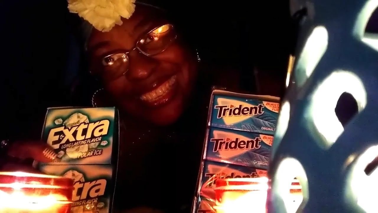 ASMR: CHEWING GUM, CRACKING GUM, POPPING GUM, SMACKING GUM...By: SLEEPY TIME ASMR