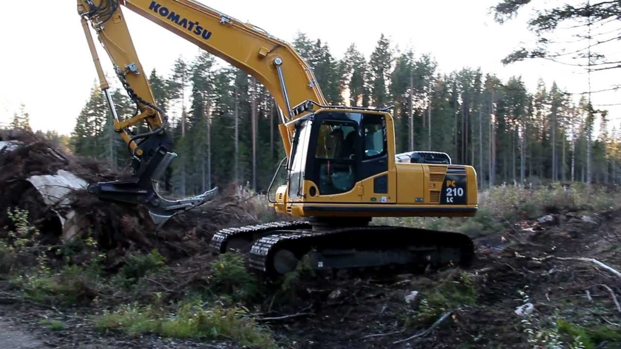 Kannonnostoa Komatsu PC 210 LC