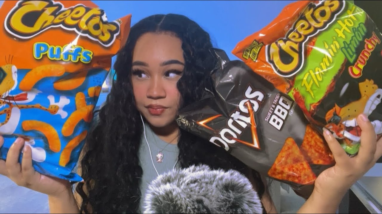 ASMR CRUNCHY CHIP SOUNDS(chewing noises + whispering)🍿