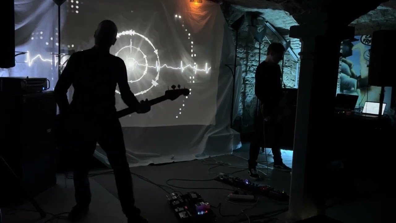 Fragile Figures - Alkaline cloud, Live CF 2023