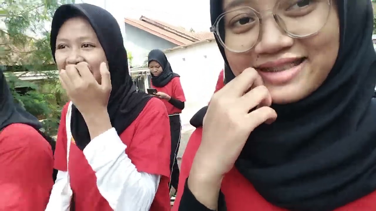 arsip vlog nanam pohon