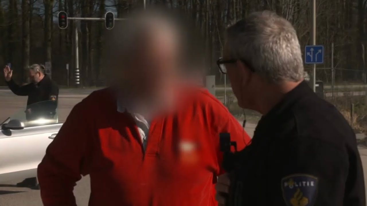 “2 vliegen in 1 klap, roodkruis rijder & puntstuk rijder” | wegmisbruikers