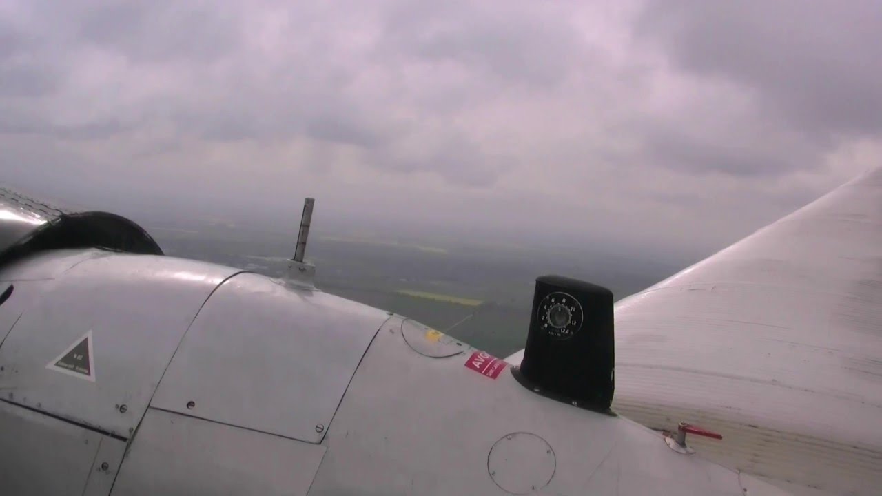 Junkers Ju 52 / 3m (eigentl. CASA 352A-3) 'HB-HOY' &uuml;ber Erkelenz