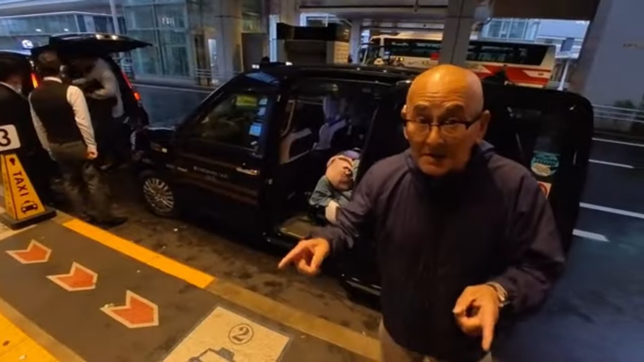 Taxi Experience in Japan | Japanese UBER | Haneda Airport Tokyo