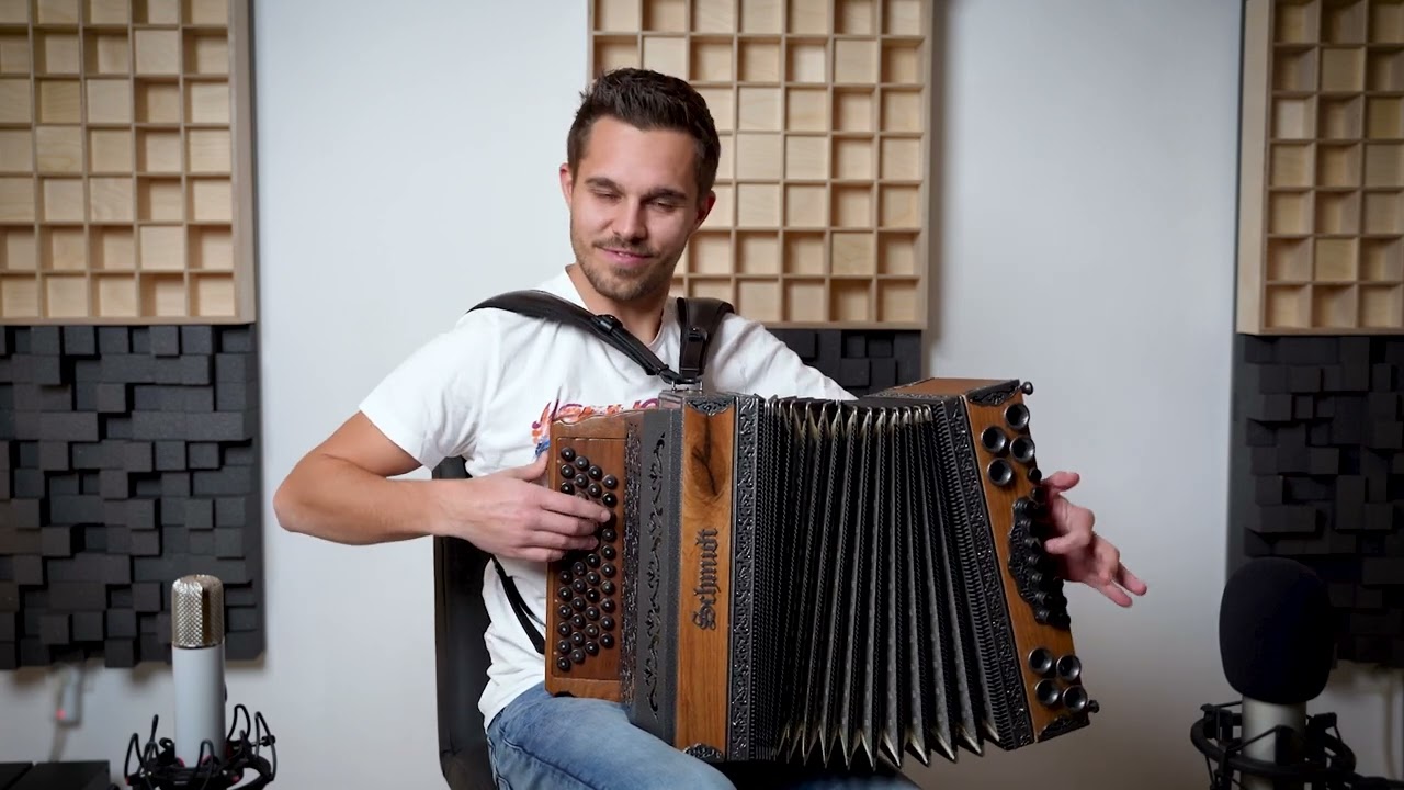 Tiroler Echo Medley mit Richi Abenthung | Steirische Harmonika