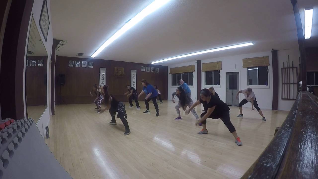 Super Easy and relaxing Cool Down/Stretch. DanceVibes with Jaimee: 