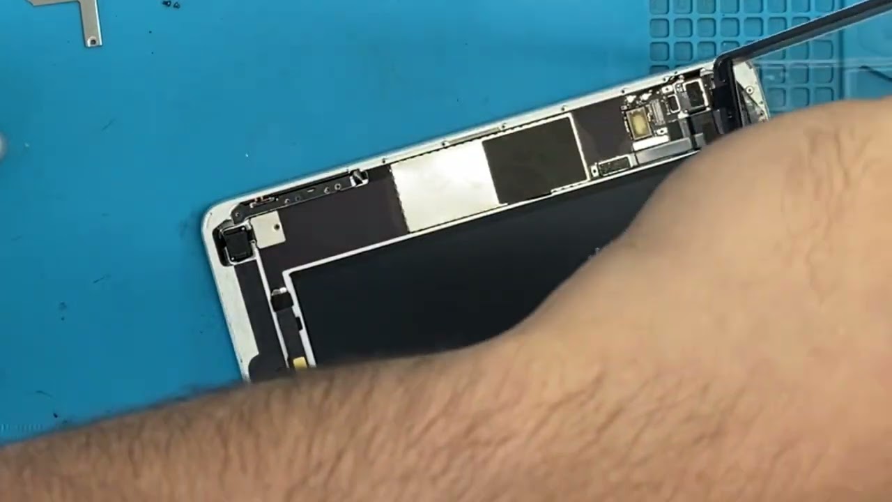 Como trocar o display do iPad Mini