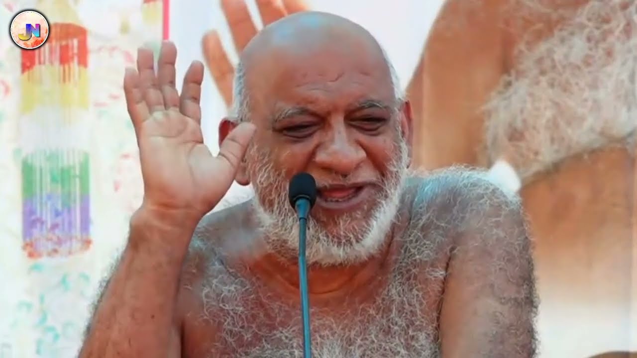 विराग सागर जी महाराज समाधि पर में सुधा सागर जी महाराज 🙏🙏