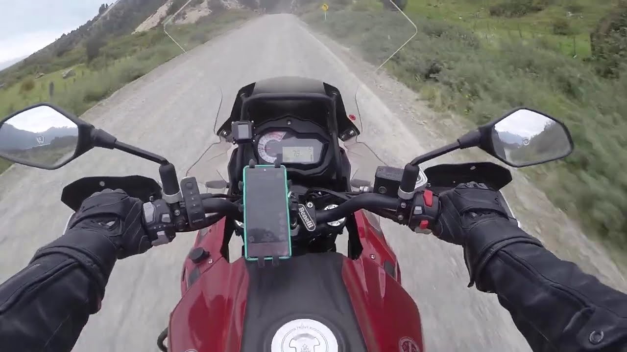 Carretera Austral 4 camiono puerto Rio Tranquilo Moto Trail