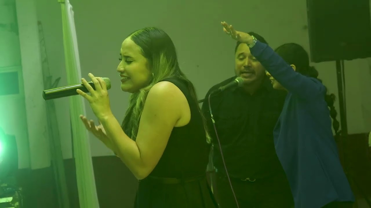 AÑO DE RESTITUCIÓN - VIDEO OFICIAL EN VIVO *MINISTERIO DE ALABANZA EGYS*
