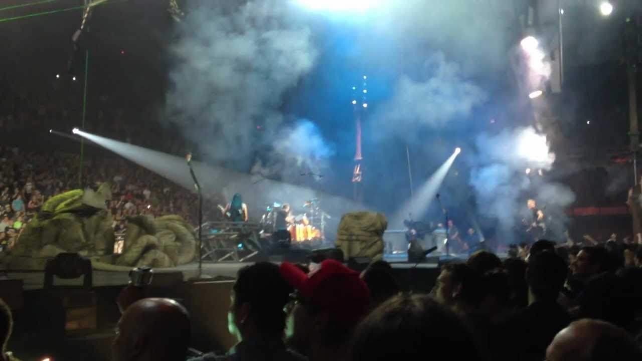 Metallica - Stage Collapse During Enter Sandman, Live 2012
