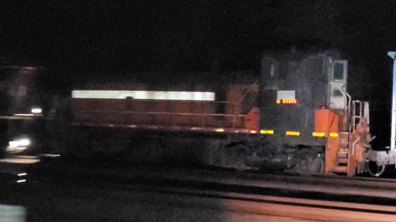 Unknown Switcher Trails on MASHN Through Washington 