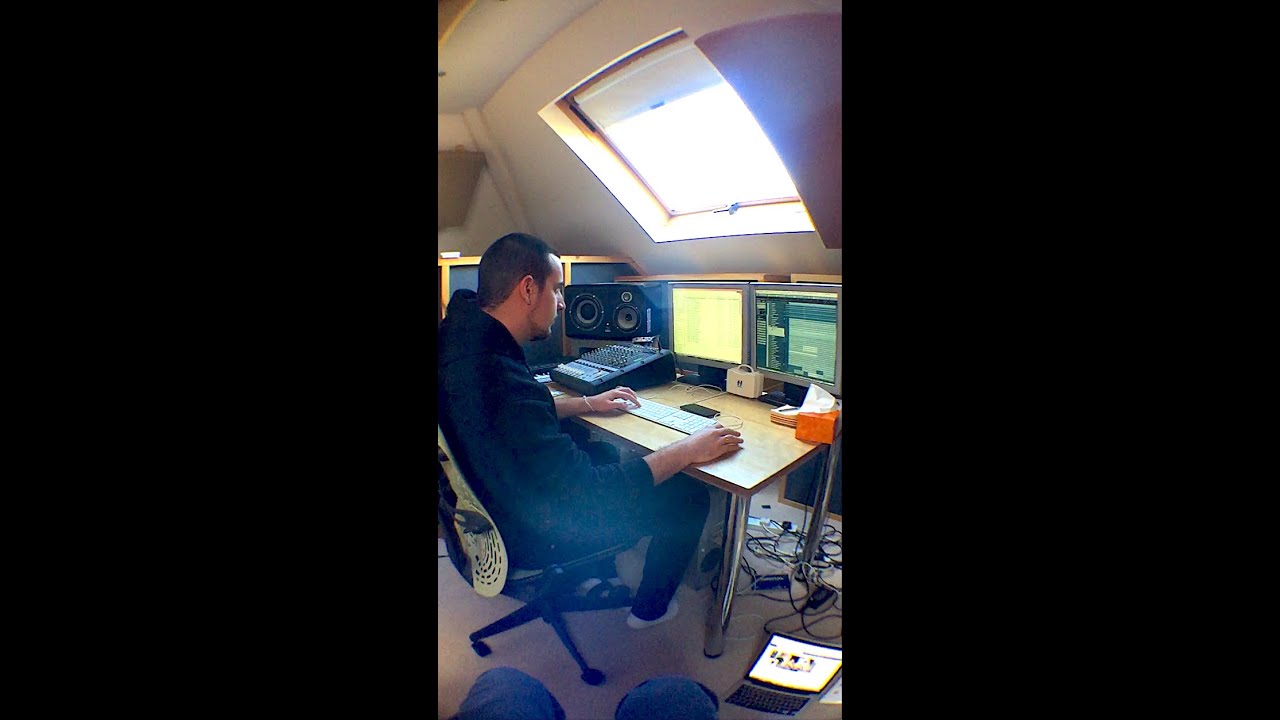 2015 10 08 mixing Cloudless ft Elsa Esmeralda with Urbandawn