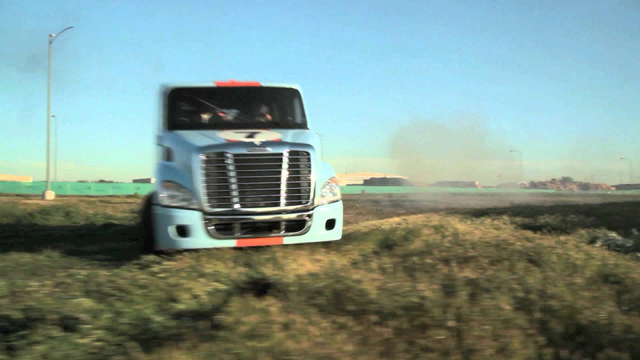 Size Matters - Mike Ryan and his Freightliner Race Truck