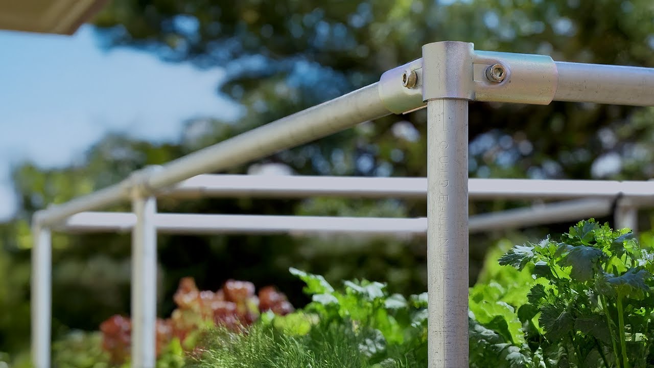 These Custom Garden Frames Are Too EZ!