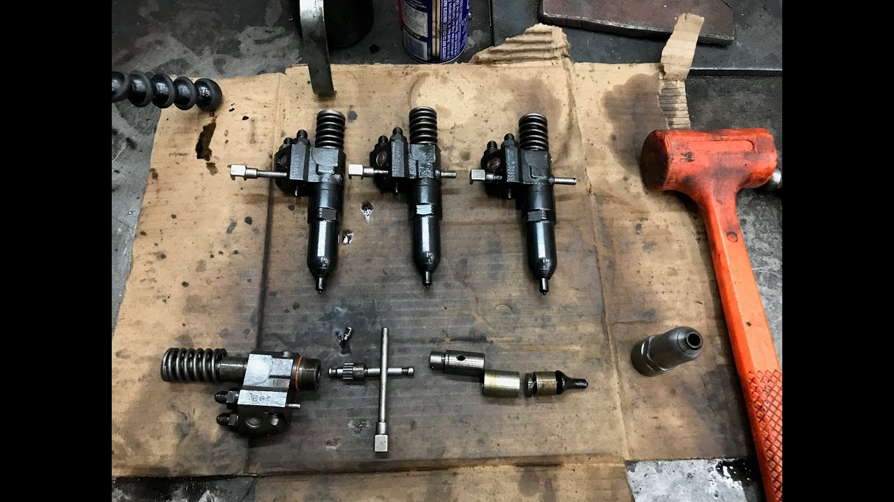 Freeing Up Stuck Detroit Injectors
