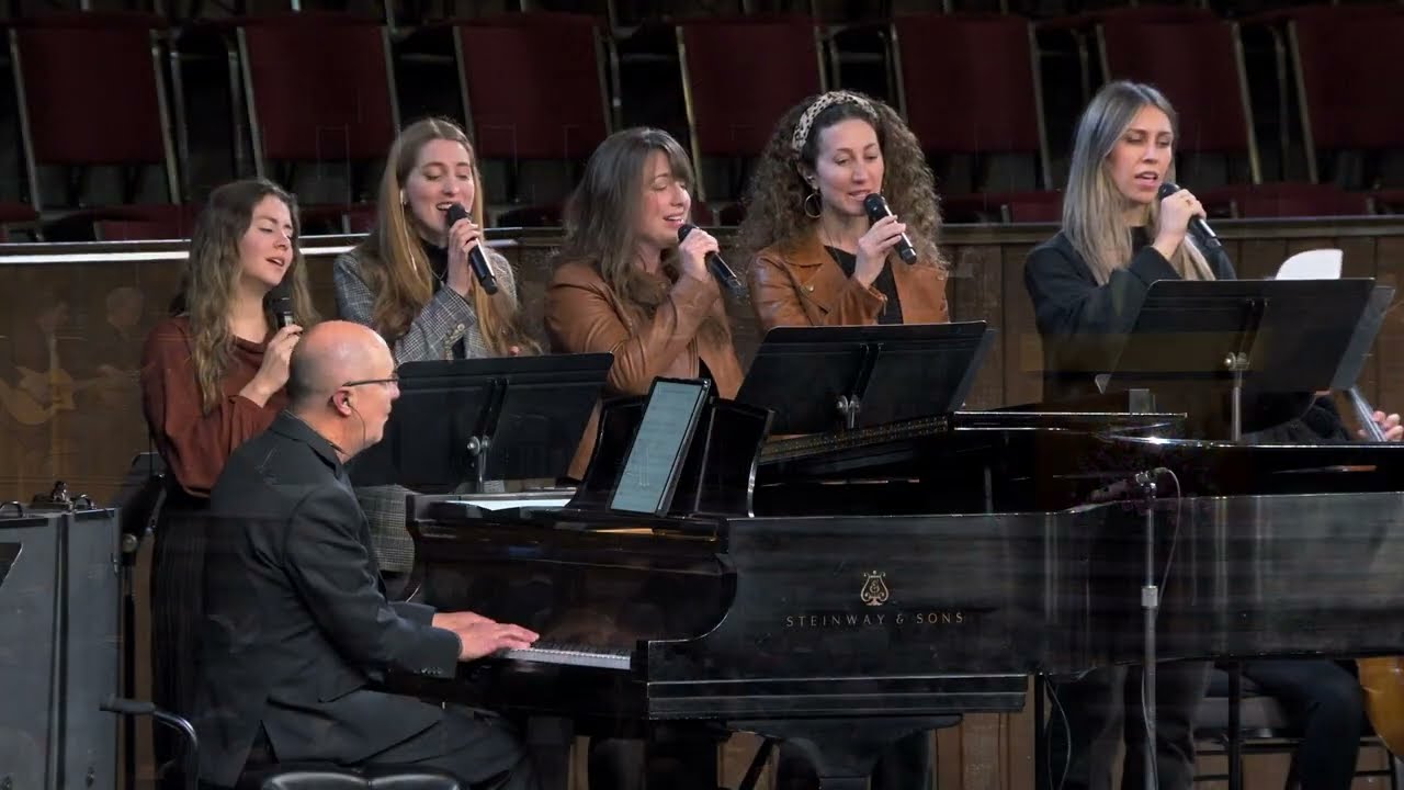 Come, Behold The Wondrous Mystery (Hymn 184) | Phil Webb & the Grace Community Church Congregation