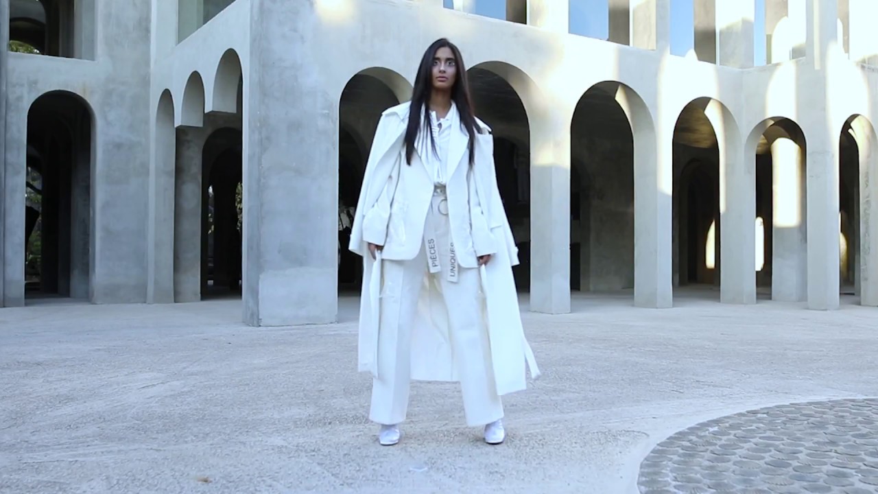 Pièces Uniques | Autumn Winter 17-18 fashion show