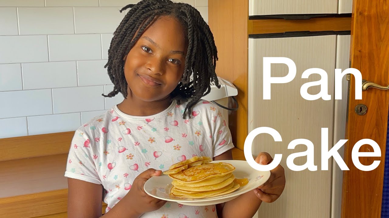 our first time making pancakes & cal's first time trying pancakes!! // pancake d
