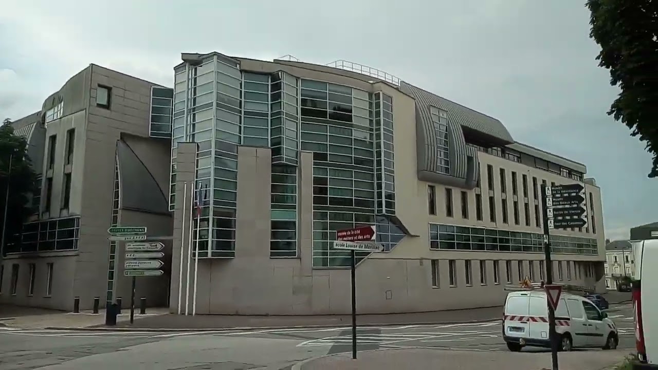 Limoges : centre ville , France 🇫🇷 juin 2023