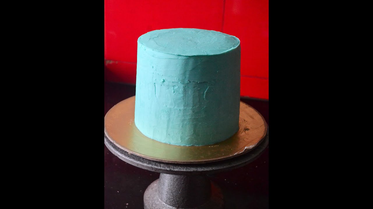 How to Easily Fill and Frost a Cake With Ganache