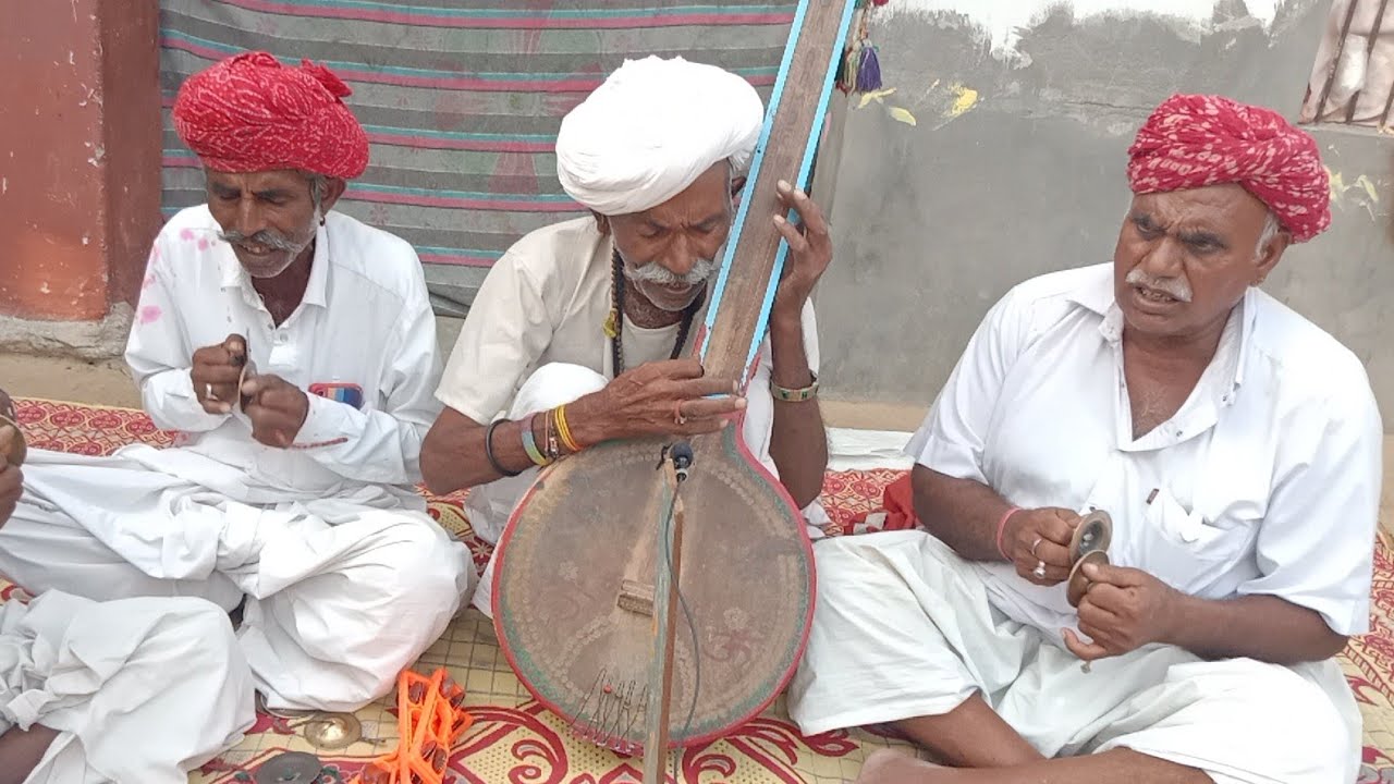 आबु केड़ा पहाड मे माने!! बहुत सुन्दर अवाज मे मारवाड़ी देशी वीणा भजन गायक रामाराम मेगवाल