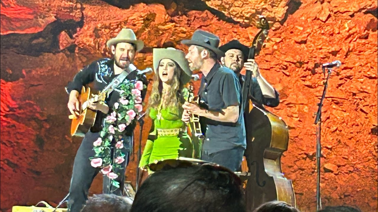 Sierra Ferrell “In Dreams” The Caverns Pelham, TN