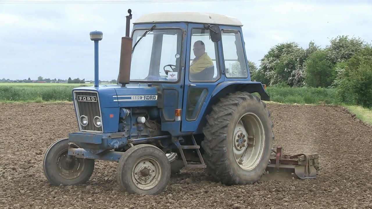 FORD 6600 AND LELY ROTERRA POWER HARROW
