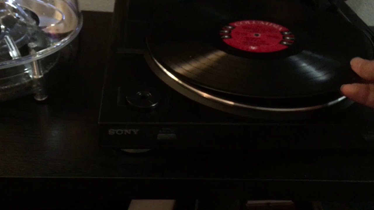 Harman Kardon stick speakers with record player example/test