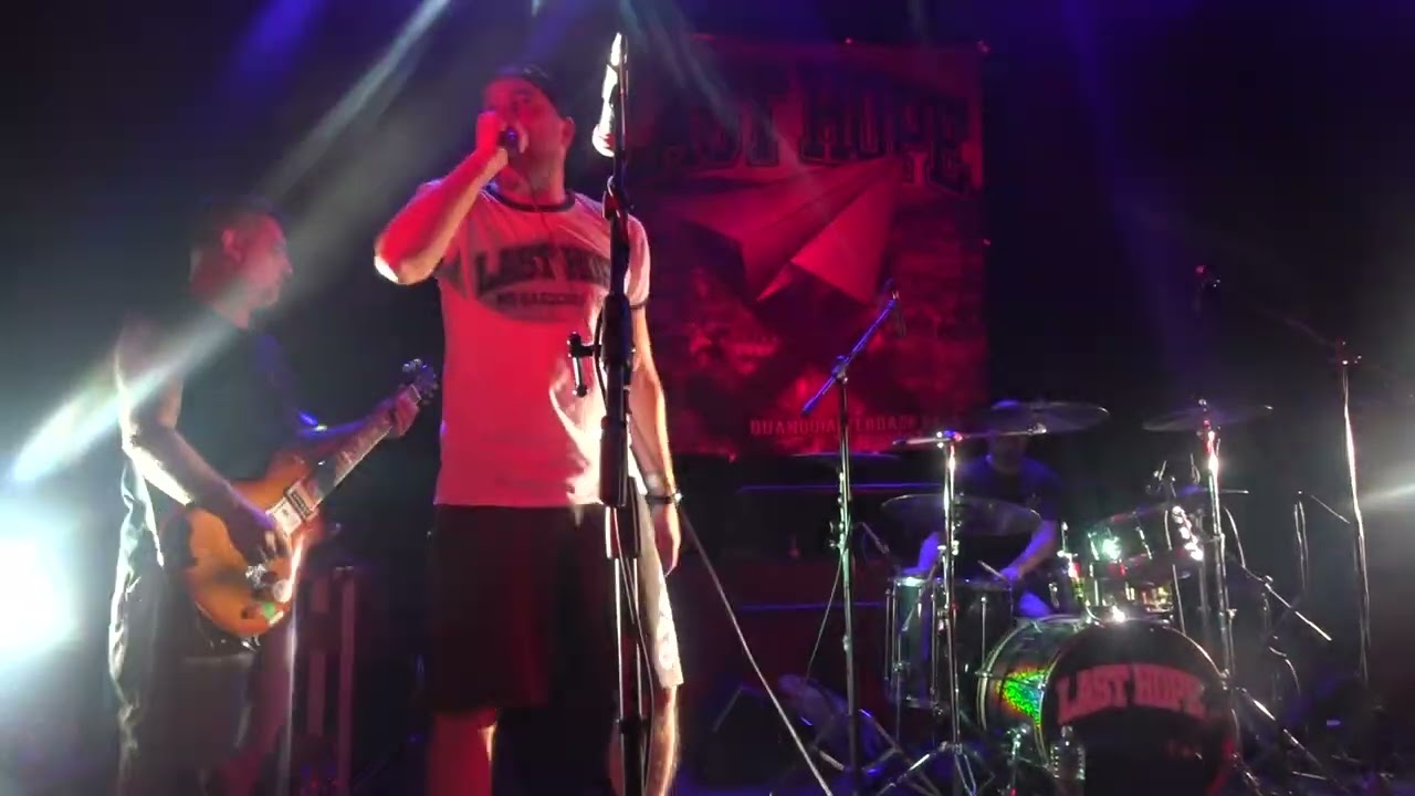 LAST HOPE - Cabrão Feito I + Cabrão Feito II + South Side  (live Cine Teatro Corroios)