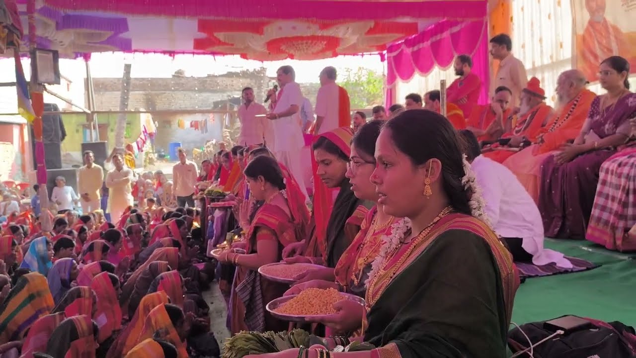 ಸಂಕಲ್ಪ | 1008 ಮುತ್ತೈದೆಯರಿಗೆ ಉಡಿ ತುಂಬುವ ಕಾರ್ಯಕ್ರಮ ಮಾಗಣಗೇರಾ ಗ್ರಾಮ ಯಡ್ರಾಮಿ ತಾಲೂಕು 