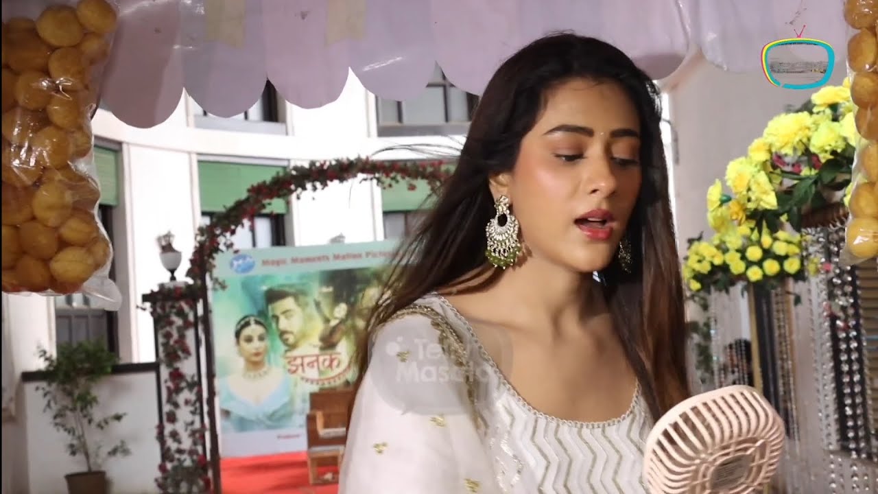 #jhanak ban Hiba nawab le rahi hai Pani Puri ka maja#jhanakserial#food #credit by telly mashala 