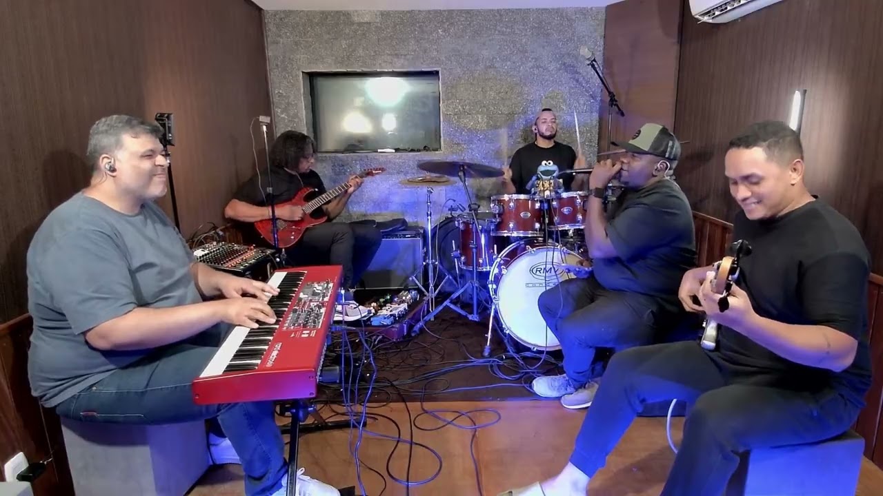 ENSAIO COVER - EU TENHO VOCÊ - 